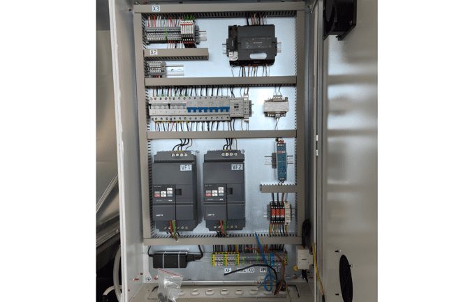Lackierkabine SYS 40-70 BMS Nord-Lackierkabine24 GmbH Celiber-10 Nord-Lackierkabine24 GmbH /Celiber -CELIBER Elektroschrank