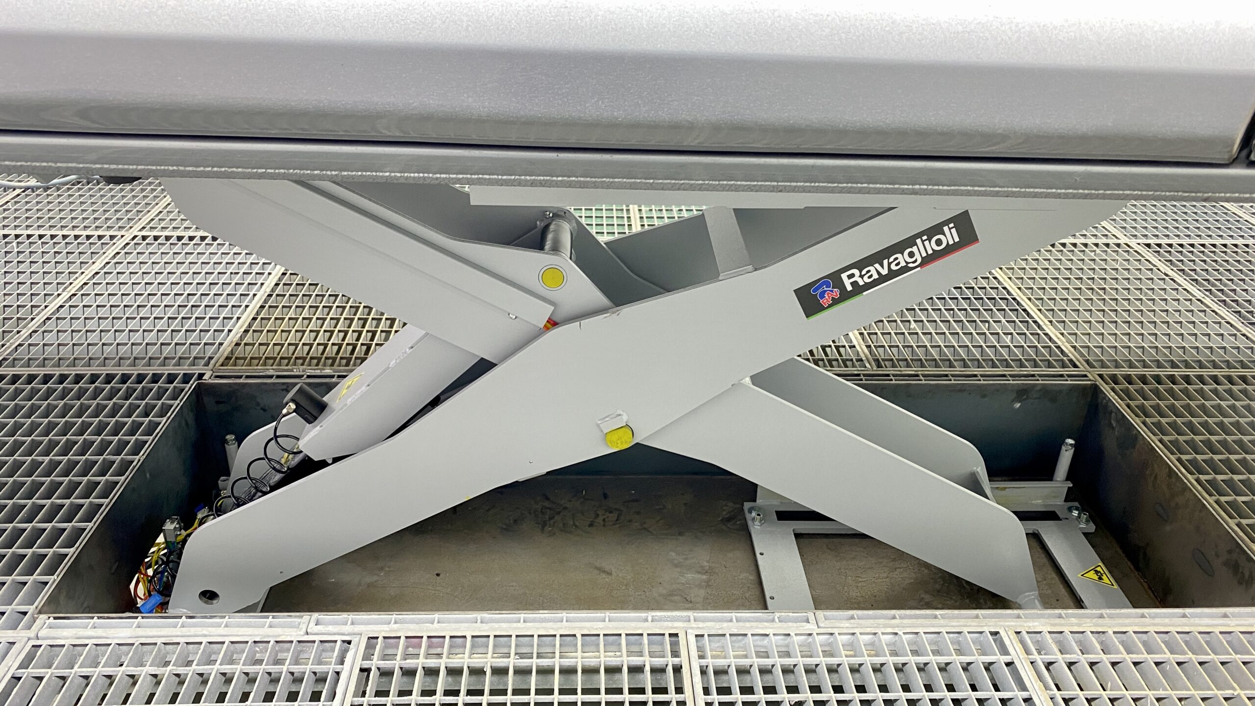 Gebrauchte Wolf Lackierkabine Taifun Baujahr 2003 – Top Zustand!